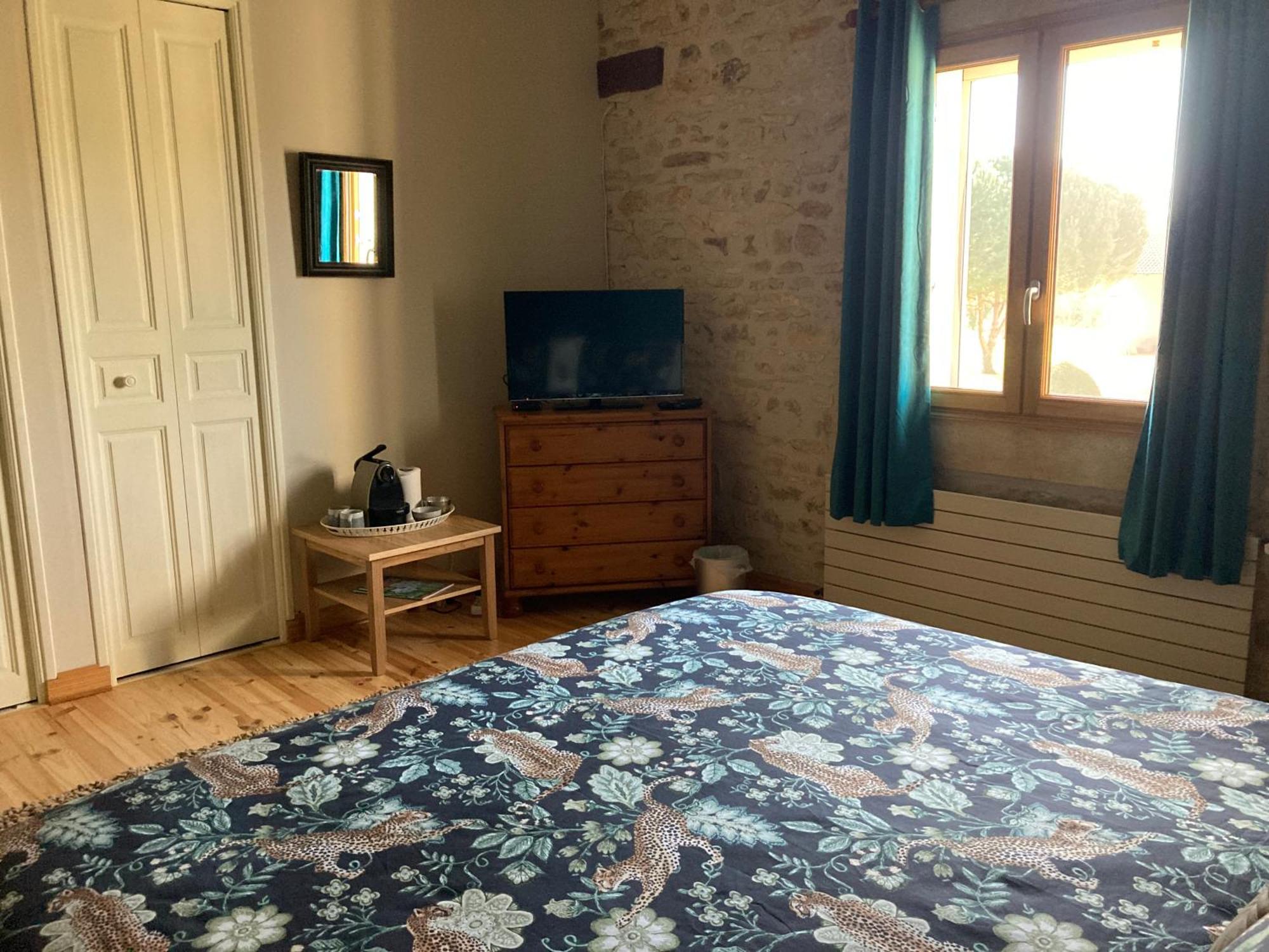 La Grange Bed & Breakfast Blanzay Eksteriør bilde